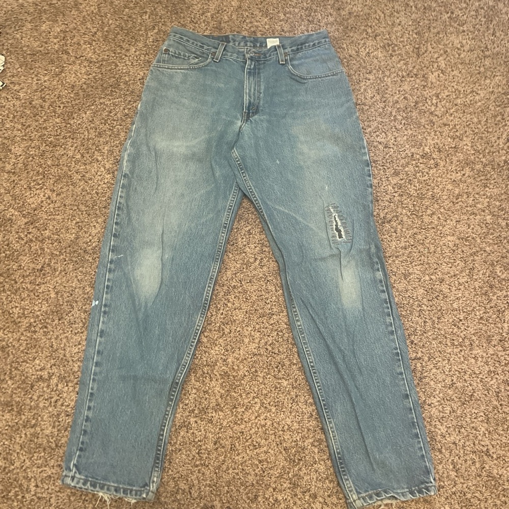 560 Levi’s - Picture 3 of 6